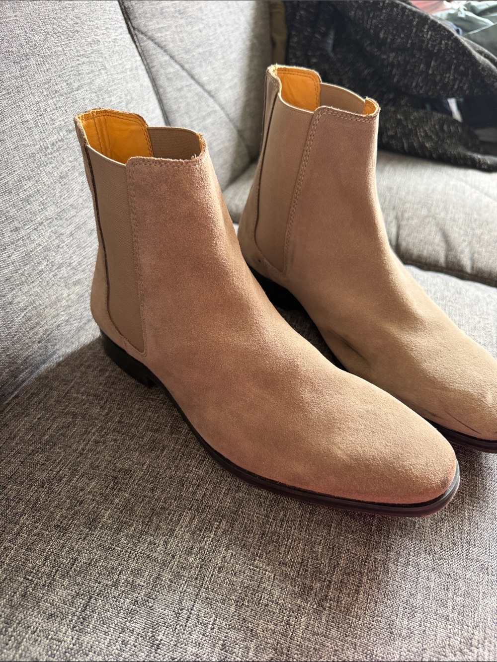 Express Men's Chelsea Boots in Light Taupe Suede